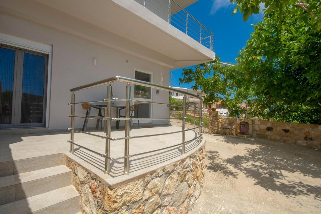 Arismari House Apartment Ravdhoukha Ngoại thất bức ảnh